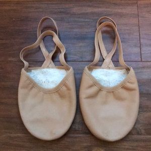 Bloch Tan Lyrical Shoes